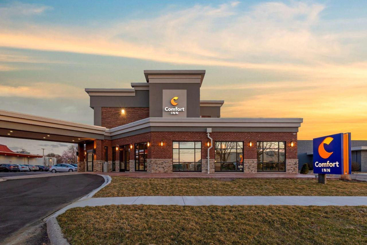 Comfort Inn Detroit - Troy Clawson Kültér fotó